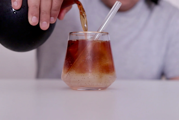HOW TO MAKE AN ICED FILTERED COFFEE TONIC